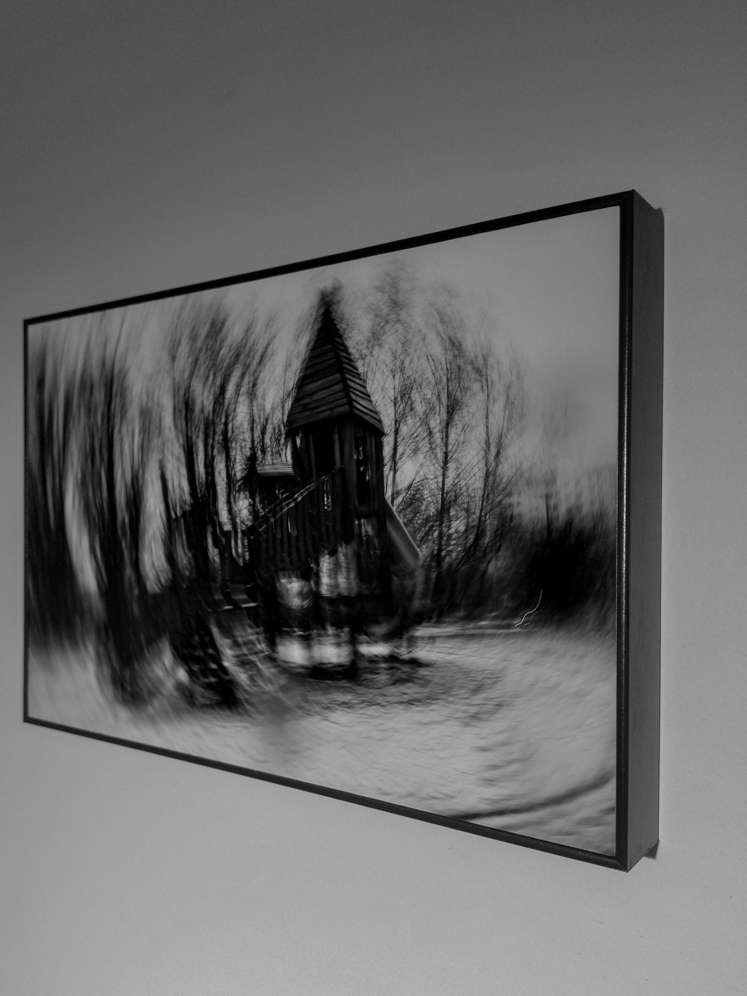 Out of Season - wydruk w ramce 20x30 cm